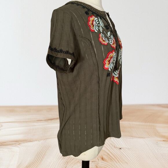 Akemi + Kin Anthropologie Top Size Large Dandelion Embroidered Beaded Boho Olive - Picture 4 of 10